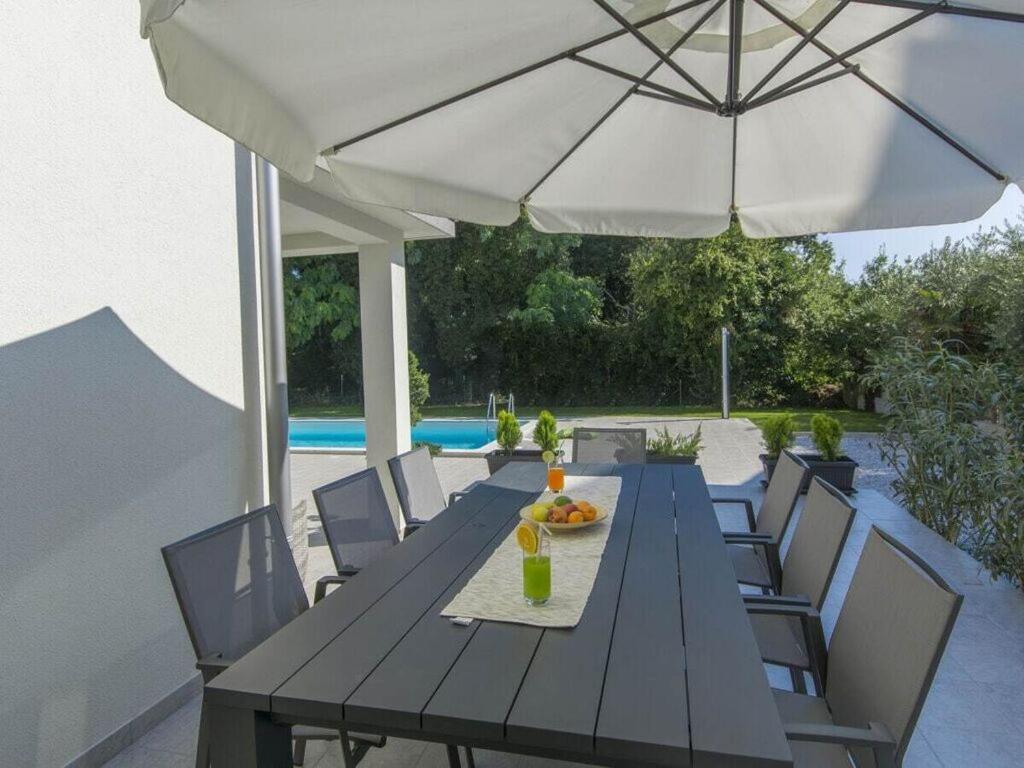 Villa Bella Romi Mare